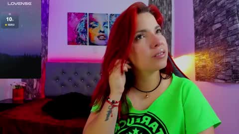 Snapshot of tatiana_sc chatting on 02.19.25 Tatiana SC online show from 02.19.25
