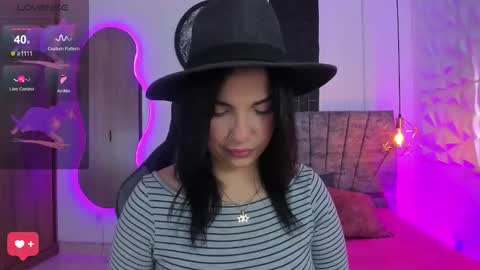 Snapshot of tatiana_sc chatting on 09.13.25 Tatiana SC online show from 09.13.25