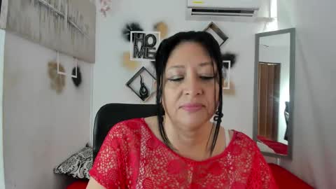 Snapshot of tatiana_sofiaa chatting on 10.08.25 tatiana_sofiaa online show from 10.08.25