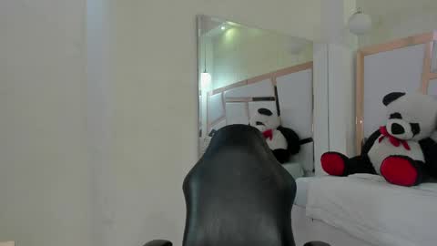 tatikanyx online show from 05.28.26