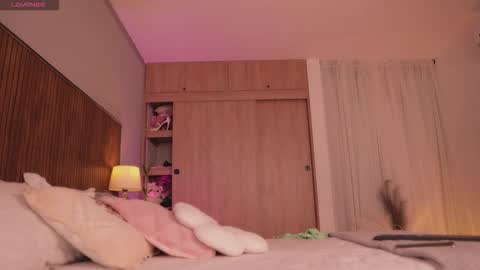 Tatiana      independent girl  online show from 02.12.26