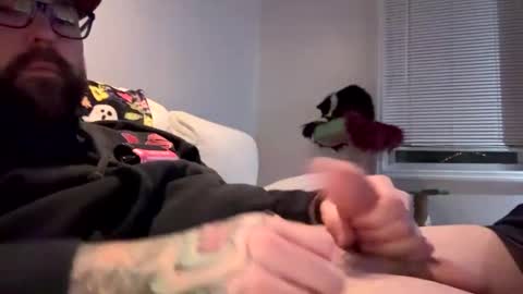 Snapshot of tattedcouple_777 chatting on 01.01.25 MrMrs online show from 01.01.25