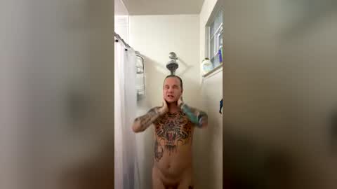 Snapshot of tattedupboyfun chatting on 06.28.26 tattedupboyfun online show from 06.28.26