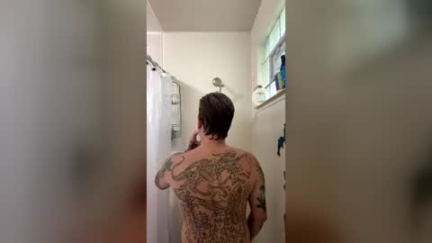 Snapshot of tattedupboyfun chatting on 06.28.26 tattedupboyfun online show from 06.28.26