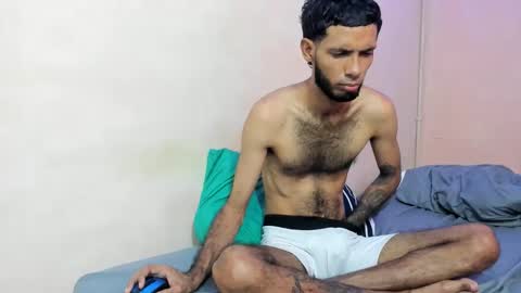 Snapshot of tatto_destroyer chatting on 04.04.26 Fernando online show from 04.04.26