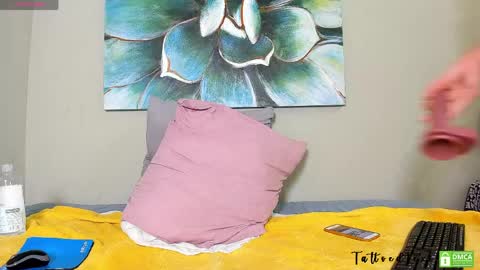 tattoedlexi_ online show from 04.08.26