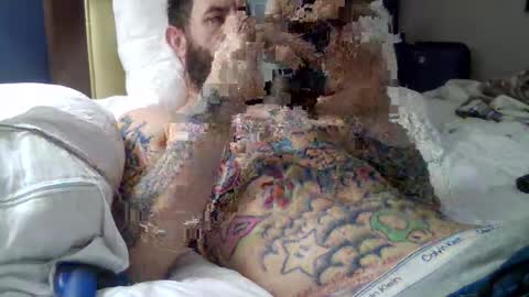 Snapshot of tattoo3333 chatting on 09.14.25 tattoo3333 online show from 09.14.25