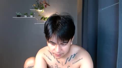 Snapshot of tattooguy1209 chatting on 11.18.25 zareen online show from 11.18.25