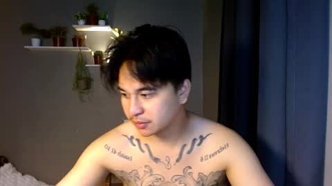 Snapshot of tattooguy1209 chatting on 11.30.25 zareen online show from 11.30.25