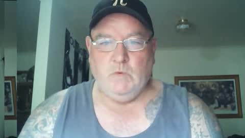 tattzsexy online show from 11.21.25