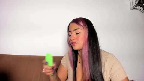 Tatiana Gomez online show from 02.05.26