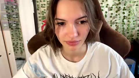 Kira online show from 07.10.26