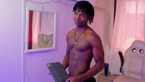 Snapshot of tau_montes chatting on 11.20.25 tau_montes online show from 11.20.25