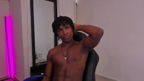 Snapshot of tau_montes chatting on 01.13.26 tau_montes online show from 01.13.26