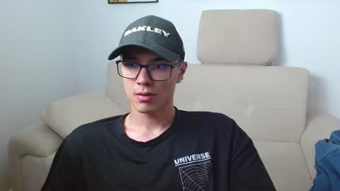 Snapshot of taurus4k chatting on 01.21.25 taurus4k online show from 01.21.25