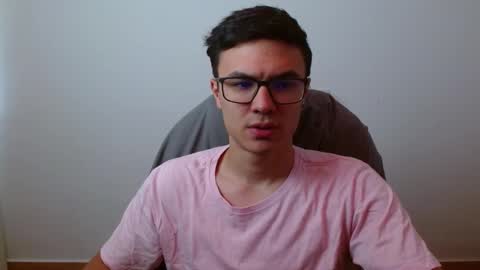 Snapshot of taurus4k chatting on 03.09.25 taurus4k online show from 03.09.25