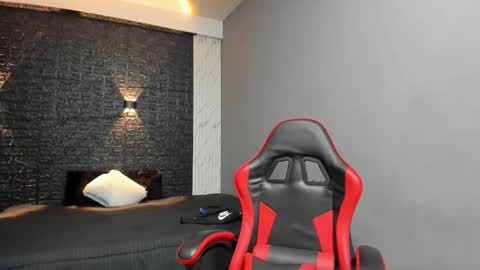  T A U R U S  online show from 11.23.25