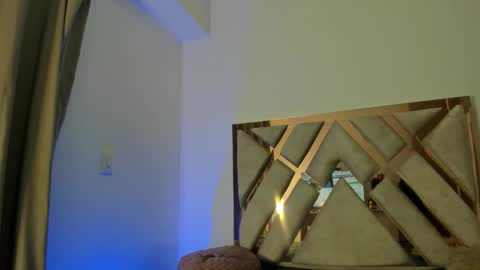  T A U R U S  online show from 03.24.26