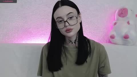 Taya online show from 11.22.25