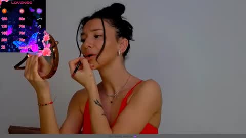 Snapshot of tayakayan chatting on 12.19.24 TayaKayan online show from 12.19.24