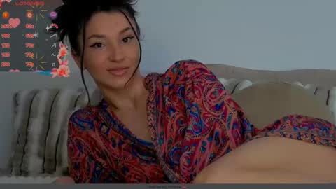 Snapshot of tayakayan chatting on 03.01.25 TayaKayan online show from 03.01.25