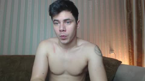 Snapshot of tayler_durden_1 chatting on 01.01.25 ... online show from 01.01.25