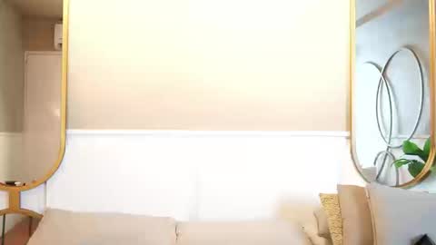 Snapshot of taylerkim chatting on 09.16.25 Teylor Kim online show from 09.16.25
