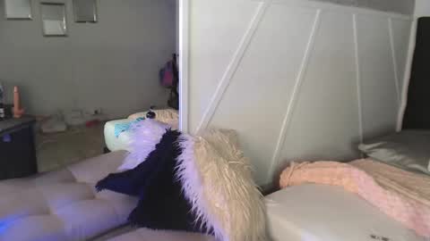 Taylor 3 online show from 11.14.25