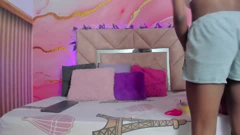 Oriana online show from 11.26.25