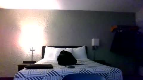 Taylor Riot online show from 12.03.25