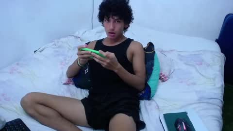 Tayron online show from 12.15.24