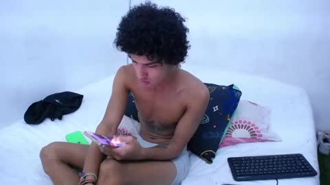 Tayron online show from 12.23.24