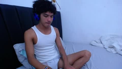 Tayron online show from 01.26.25