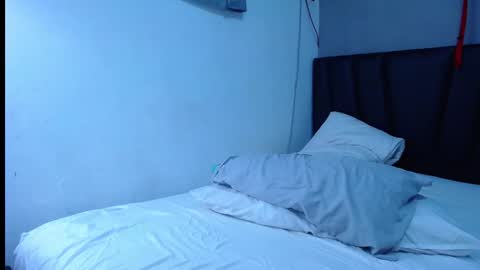 Tayron online show from 11.19.25