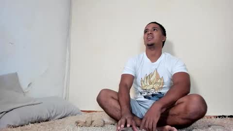 Snapshot of taysonysasha chatting on 02.01.26 ask for cum online show from 02.01.26