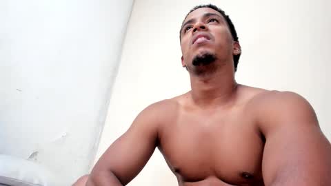 Snapshot of taysonysasha chatting on 02.22.26 ask for cum online show from 02.22.26