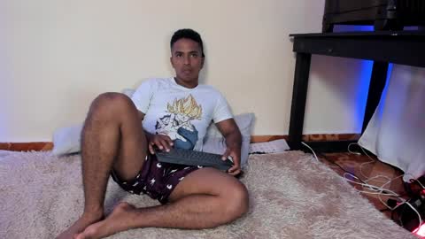 Snapshot of taysonysasha chatting on 04.05.26 ask for cum online show from 04.05.26