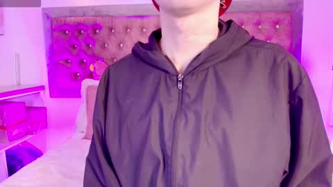 Sofia online show from 01.08.26