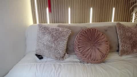 Sofia online show from 03.12.26