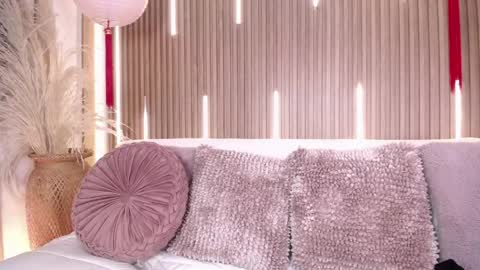 Snapshot of tayzon_foxxx chatting on 04.24.26 Sofia online show from 04.24.26