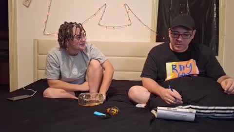 Snapshot of tboy_cumdumpster chatting on 12.02.24 Trans boy creampie 4 older online show from 12.02.24