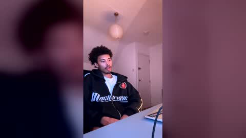 Snapshot of tdr1998 chatting on 02.26.26 tdr1998 online show from 02.26.26