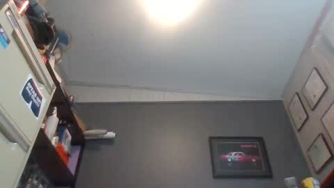 Snapshot of teachmehard chatting on 01.25.25 teachmehard online show from 01.25.25