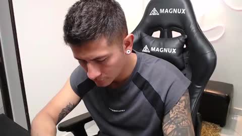 DYNAMITE DUO69 online show from 12.06.24