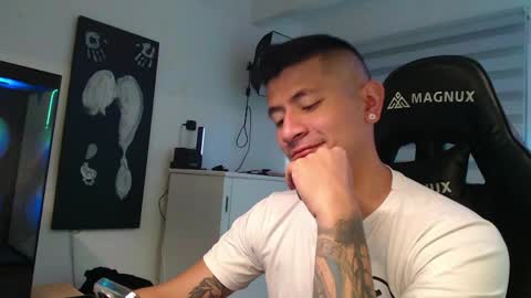 DYNAMITE DUO69 online show from 04.10.26