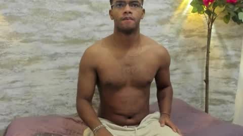 Marco y Luna  online show from 03.29.26