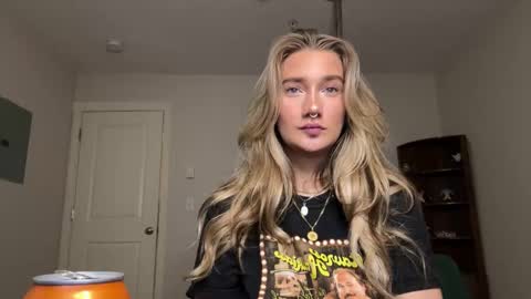 Katy online show from 11.16.25