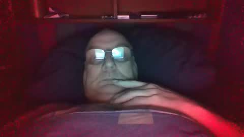 Mark online show from 10.12.25