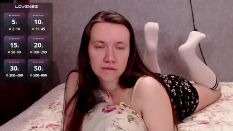 Nickie online show from 10.15.25