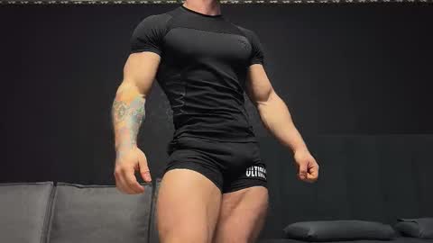 Snapshot of technohotgod chatting on 11.25.25 Andy Psy online show from 11.25.25